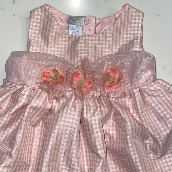 Perfectly Dressed Pink Gingham Dress - Picture 2 of 4